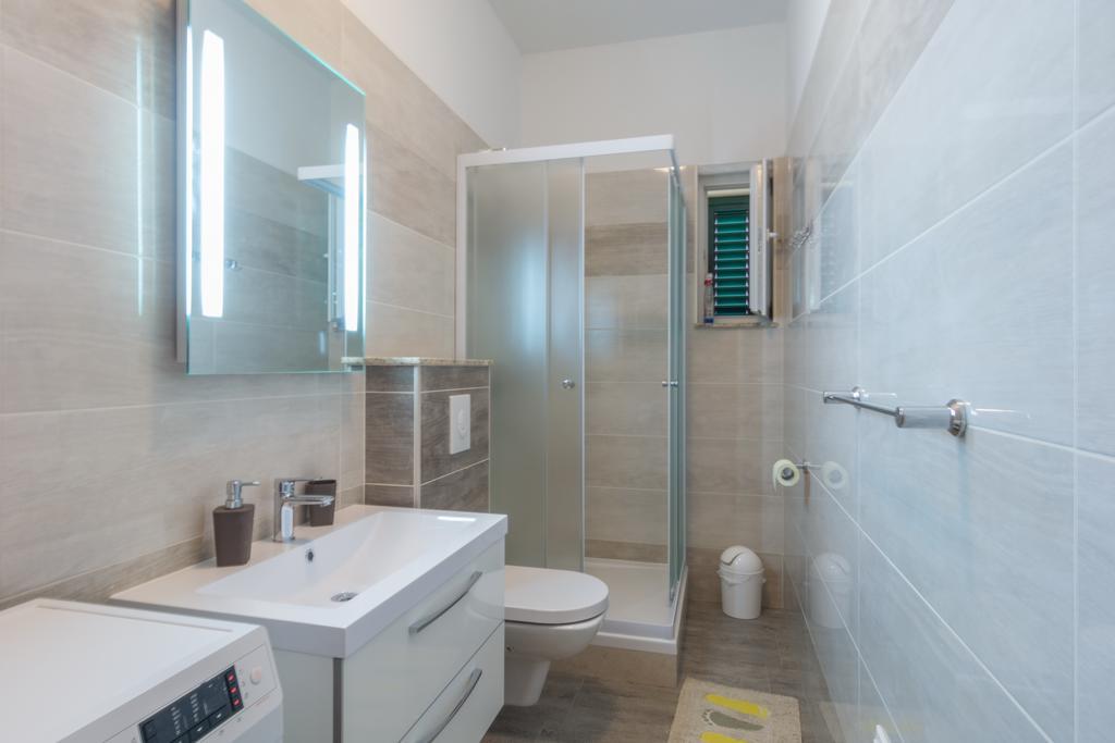 Stara Kuća Apartments Šimuni Exterior foto