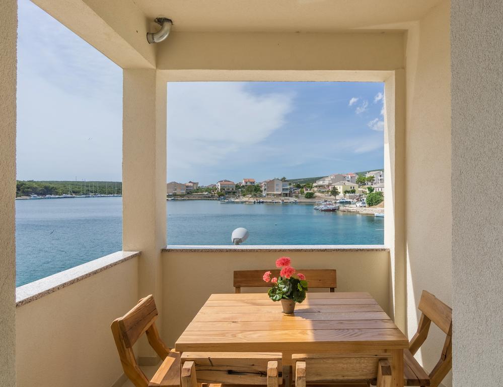 Stara Kuća Apartments Šimuni Exterior foto